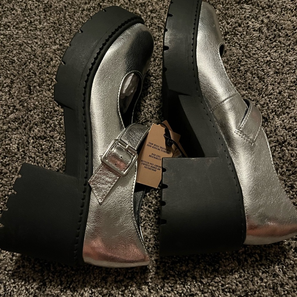 Madden NYC shoes. #8 - Picture 3 of 4